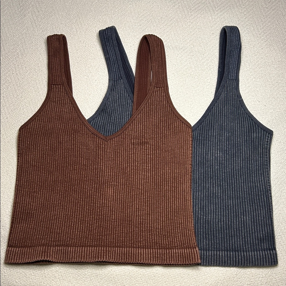 Stylish V-Neck Ribbed Tank Top - Brown and Gray/Blue